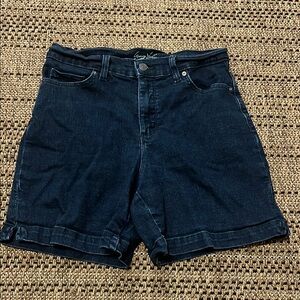 Blue Jean Shorts with Structured Look and Mid-Length Cut